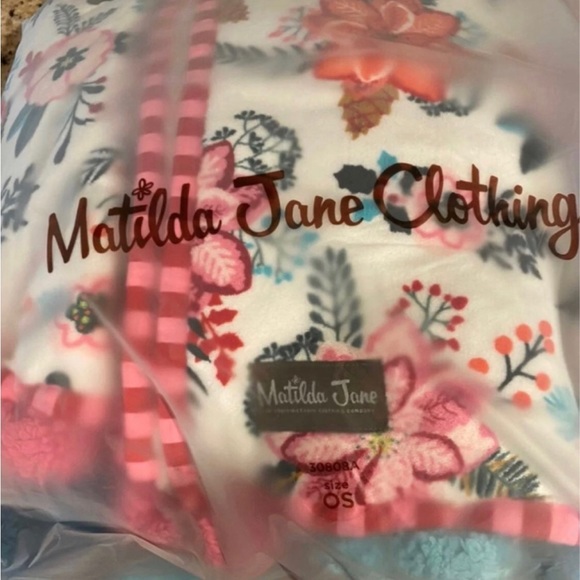 NWT Matilda Jane All Snuggle Up Sherpa Blanket - Picture 2 of 3